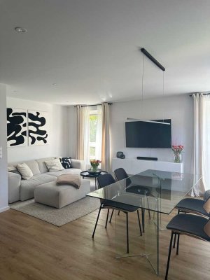 Luxuriöse lichtdurchflutete 2-Zimmer Wohnung in Stuttgart-Uhlbach