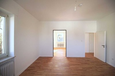 Helle 4-ZW im sanierten Altbau - gehobene Ausstattung, Gartennutzung und Garage in Ober-Mörlen