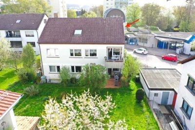 **Solides Dreifamilienwohnhaus mit Garten, Doppelgarage und Stellplatz**Sindelfingen-Maichingen**