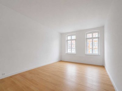 Frisch renovierte Altbauwohnung am Goetheplatz