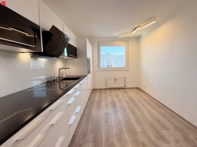 Erstbezug: Heller Wohnhit mit moderner Küche!