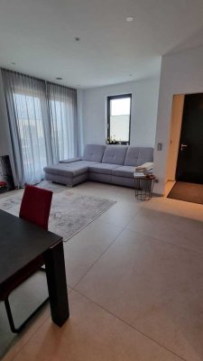 Stilvolle, vollmöblierte 2-Zimmer-Wohnung in Saarbrückens bester Lage