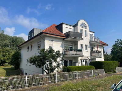 Bezugsfreies Dachgeschoss mit 2 Balkonen, EBK und attraktivem Grundriss