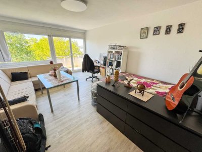 1-Zimmer-Wohnung mit Balkon in Eschborn/Niederhöchstadt!