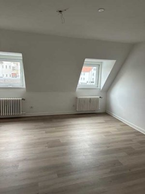 Frisch renovierte 3-Zimmer Wohnung im 2. OG in Bielefeld-Innenstadt