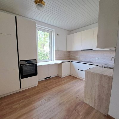 PROVISIONSFREI! Altbauflair für Mieter mit Ideen!