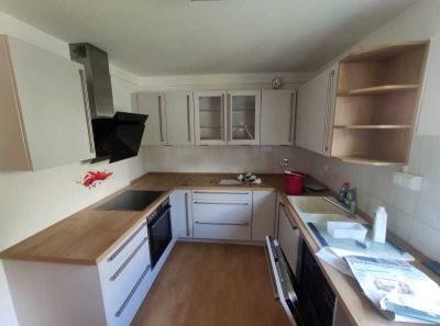 Freundliche 4-Zimmer-Wohnung mit Einbauküche in Pforzheim