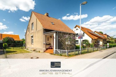 Historischer Charme trifft ländliche Ruhe – Einfamilienhaus mit großem Grundstück