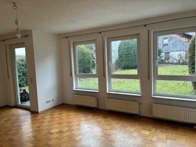 Helle 2-Zimmer Wohnung mit Terrasse in Münchingen