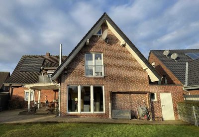 Generationen-Wohnen: Zweifamilienhaus auf einem Erbbaugrundstück in Ramsdorf