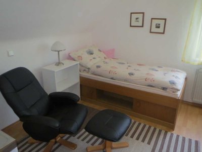 Gepflegtes möbliertes Zimmer mit WC u. EBK, inkl. WLAN u. Stromkosten, in Rodgau-Dudenhofen