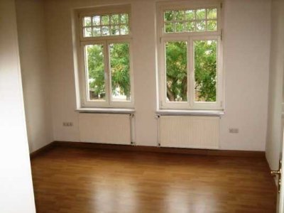 gepflegte 3 Zimmer Altbauwohnung in Kassel-Bettenhausen, auch als 2er WG geeignet