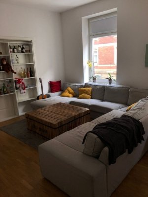 Wunderschönes helles und großes Zimmer in super zentraler Lage in Stuttgart-Mitte