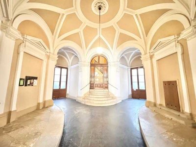 Repräsentative 312 m² Beletage im Stilaltbau – Toplage an der Würzburger Residenz