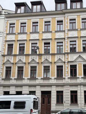 Schmuckstück 2 ZW mit Balkon in Plagwitz