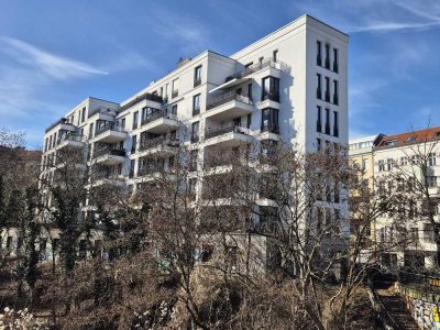 Kleines feines Loft 75 m² im Akazienkiez mit
freiem Blick über Berlin mit 2 Terrassen - traumhaft!