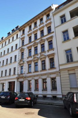 ** 4 Raum Wohnung im sanierten Jugendstilhaus - Balkon**