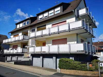 Gepflegtes 6 Familienhaus ,freitstehend mit 6 Garagen