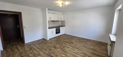 Charmante 1-Zimmer-Wohnung mit Einbauküche  in Ludwigshafen-Mundenheim