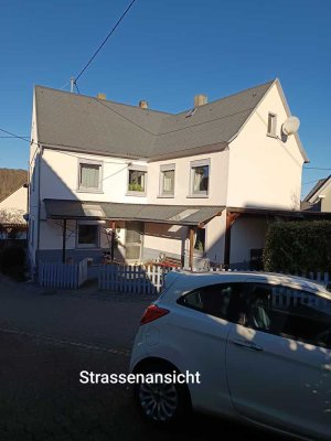Charmantes Einfamilienhaus mit Scheune,Werkstatt und Garten in Nomborn/Westerwald