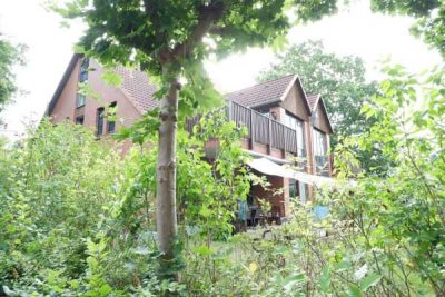 Eigentumswohnung in sehr schöner Lage in einem kleinen Mehrfamilienhaus mit nur 4 Wohneinheiten