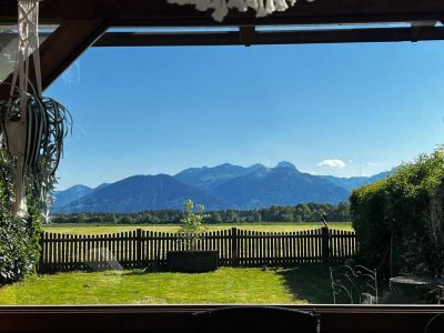 Atemberaubender Bergblick inklusive - Zuhause sein in einem großen Haus voller Möglichkeiten
