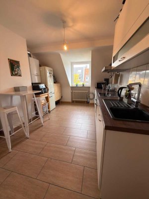 Wohnen auf Zeit: Modern möblierte 3-Zimmer-Wohnung in Düsseldorf-Pempelfort (15.01.–31.07.2026)