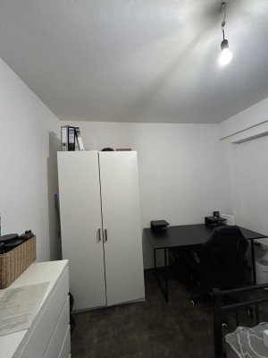 Charmante 1-Zimmer-Wohnung in Rhein-Nähe