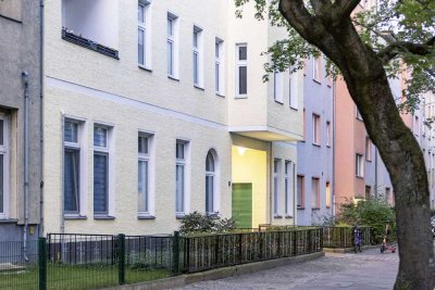 Großzügige 3-Zimmer-Altbauwohnung im EG im grünen Reinickendorf – mit Perspektive zur Eigennutzung!