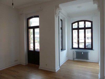 Helle Altbauwohnung in Alt Godesberg