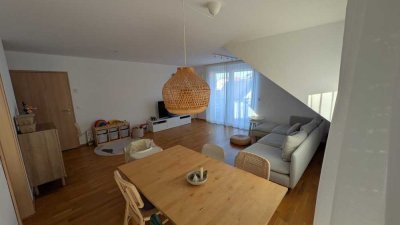 3-Zimmer Dachgeschosswohnung mit Balkon in Schwäbisch Gmünd Bargau