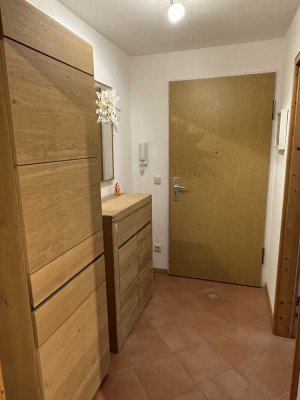 Sonnige Ruhige 2,5 Zimmer Wohnung