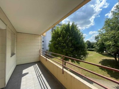 Ruhig gelegene 1-Zimmer Wohnung mit sonnigen Balkon