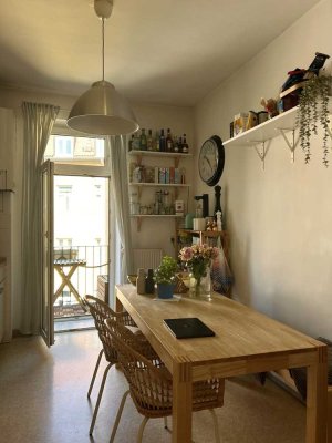 3-Zimmer-Altbauwohnung im Lehel