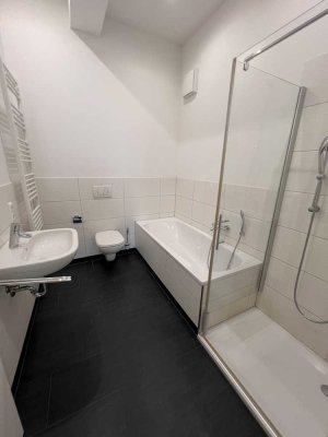 Großzügige 1-Zimmer-Wohnung mit Balkon in Friedrichstadt