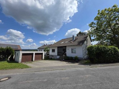 Charmantes Mehrfamilienhaus in zentraler Lage