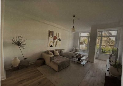 Traumhafte sanierte 3-Zimmer Wohnung mit Balkon in Deutz