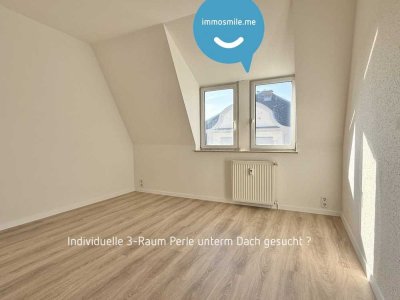 3-Raum Wohnung • frisch renoviert • Bad mit Wanne • Stellplatz • Dachschrägen • Termin vereinbaren?