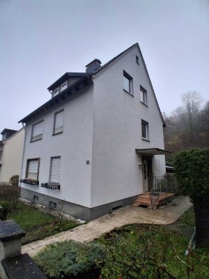Vielseitiges 3-Familienhaus in Iserlohn – ca. 190 m² Wohnfläche, 7 Zimmer, großes Grundstück