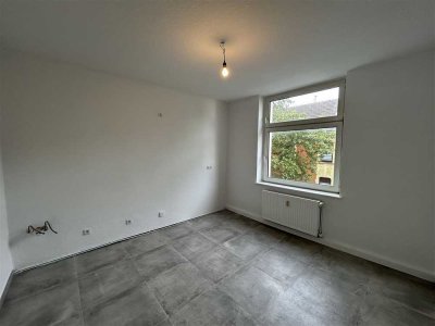 Altbaucharme in Essen-Kray! Renovierte 2-Zi-Whg zu vermieten