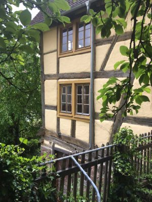 Charmante Wohnung im historischen Fachwerkhaus in Pf-Dillweißenstein