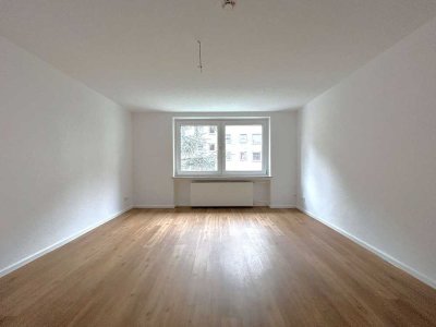Renoviert! Wunderschöne 3 Zimmerwohnung mit Balkon in ruhiger Lage von Kleefeld