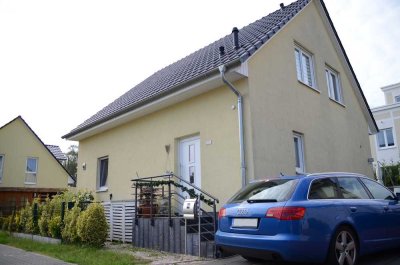 Tolles Einfamilienhaus mit Wintergarten, Garten und Sauna in Berlin Johannisthal (Treptow)
