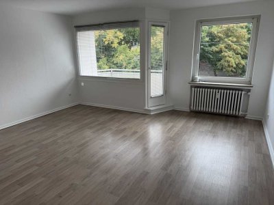 Zentral gelegene, helle und geräumige 1-Zimmer Wohnung in Bremen, Bahnhofsvorstadt