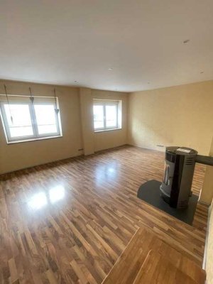 Helle 4-Zimmer-Wohnung mit schönem Schnitt in zentraler Lage – Hannover-List!