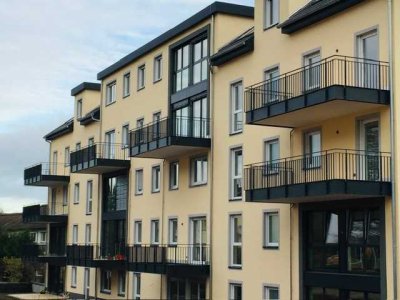 Exklusives urbanes Wohnen in grüner Umgebung: Lichtdurchflutete, moderne Wohnung in Bad Wilhelmshöhe