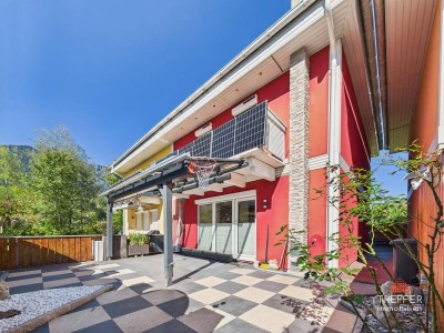Familienfreundliches Doppelhaus mit Wärmepumpe, Solar &amp; Naturblick in Breitenbach am Inn
