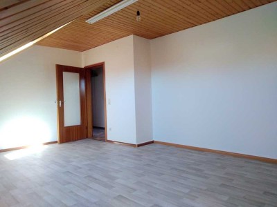 2-Zimmer-Wohnung mit Freisitz in Freiburg Haslach