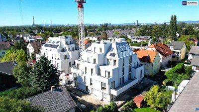 Herbstaktion! WOW - Lebens(t)raum Erfüller im Grünen! Ab ins Dachgeschoss / Klimaaktiv Bronze / 3 Zimmer / 2 Terrassen / Viel Lebensqualität! Wärmepumpe und Solaranlage + Naturnahe Gewässer ums Eck!