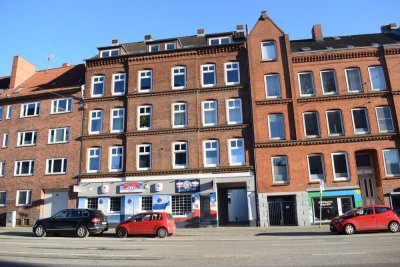 2-Zimmer-Dachgeschosswohnung mitten in der Kieler Innenstadt